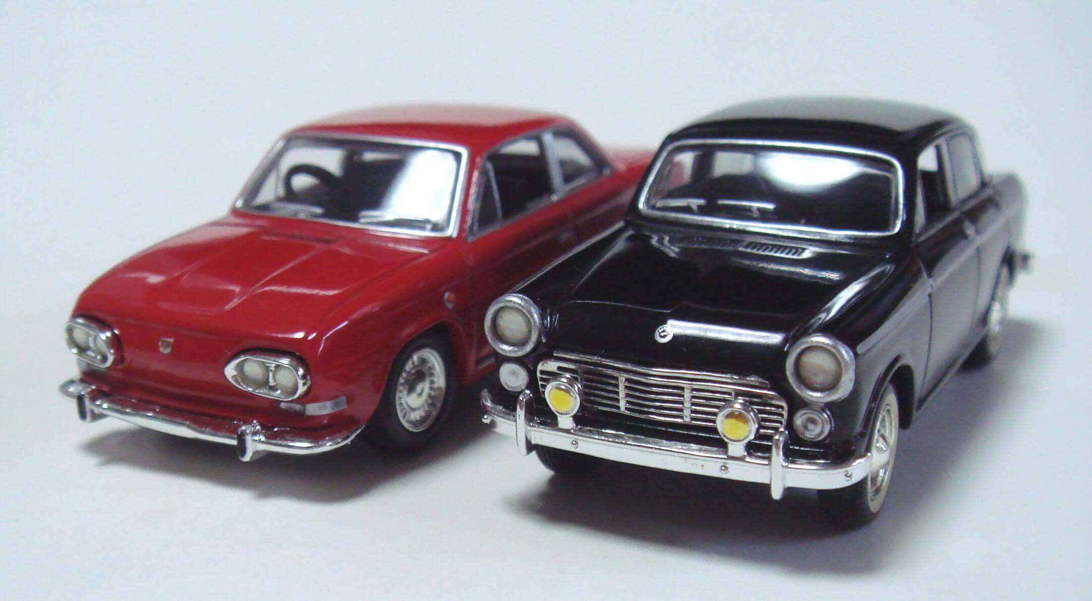Mini Car model red - japanese proxy service - zenmarket