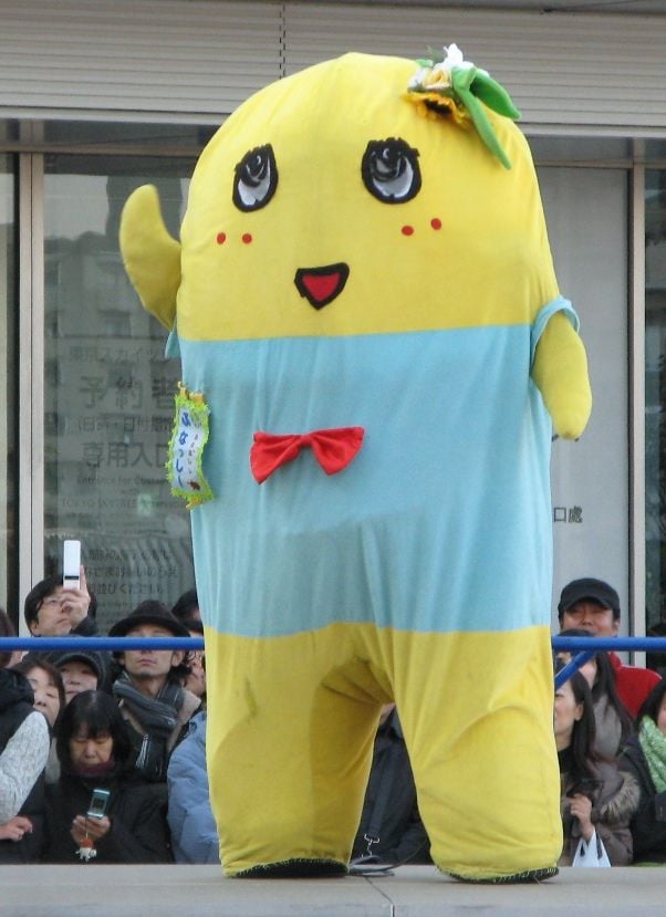 Mascotte japonaise Funassyi de la ville de Funabashi