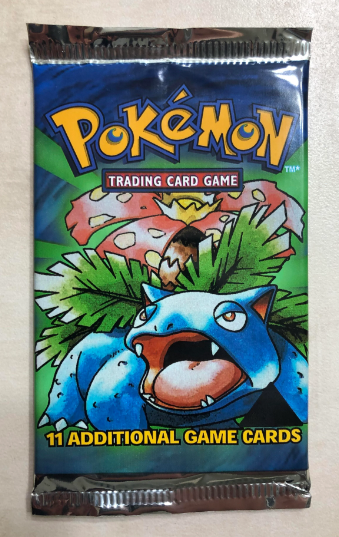 Sobre de cartas pokemon con el error de black triangle