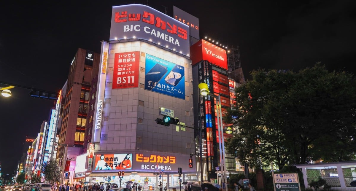 Bic Camera Loja de Eletr&ocirc;nicos e Tecnologia no Jap&atilde;o
