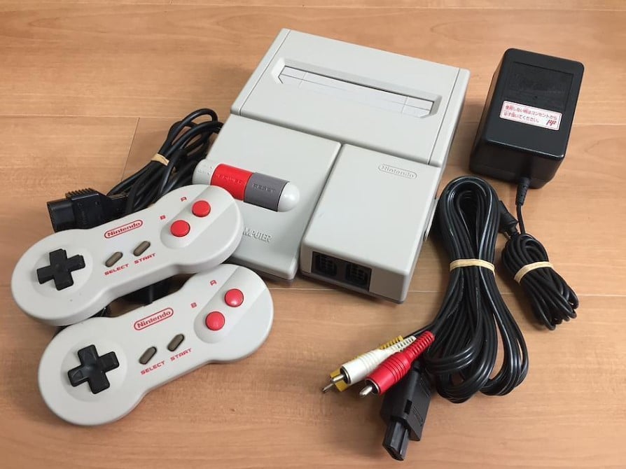 Nintendo Famicom AV (ou New Famicom)